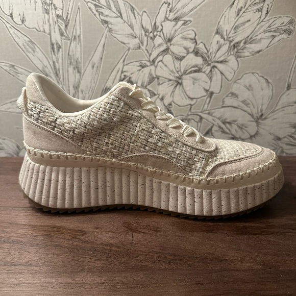 Women's Persephone Sneakers with Memory Foam Insole - Universal Thread™ - Picture 4 of 7